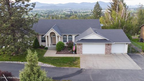 16703 W Riverview Dr, Post Falls, ID, 83854-6795 | Card Image