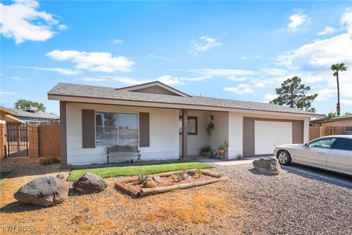 204 Cimarron Ct, Henderson, NV, 89002-8057 | Card Image