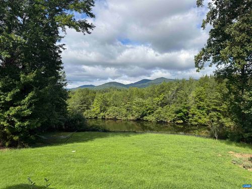 2225 Evans Cir, Earlysville, VA, 22936 | Card Image
