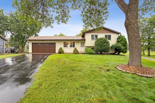 9895 98th Pl N, Maple Grove, MN, 55369-3878 | Card Image