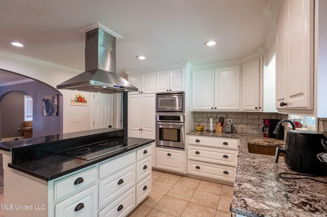_211 Traceway kitchen | Image 5