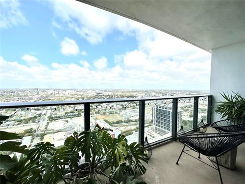 3412-1600 Ne 1st Ave, Miami, FL, 33132-1282 | Card Image