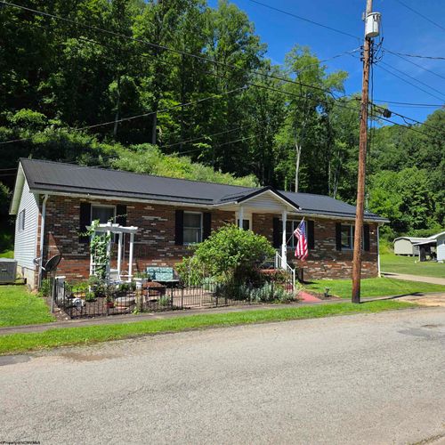 308 Cottage Avenue, Weston, WV, 26452 | Card Image