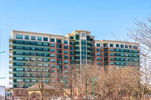 1110-6420 Double Eagle Dr, Woodridge, IL, 60517-1771 | Card Image
