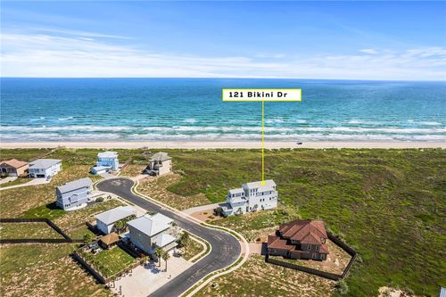 121 Bikini Dr, Port Aransas, TX, 78373-2070 | Card Image