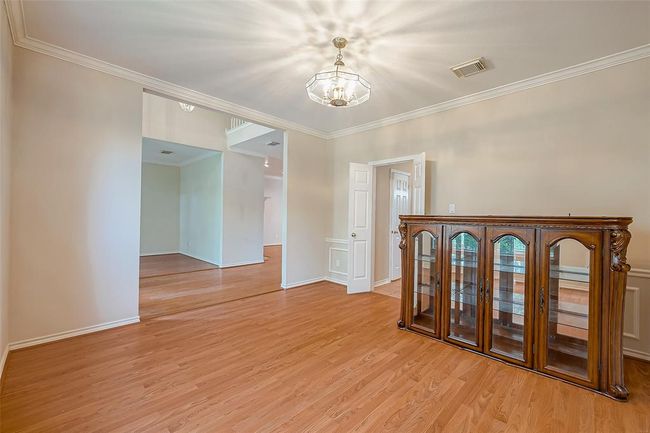 DINING ROOM. | Image 14