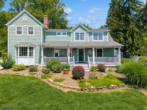 41 Hull Rd, Bernardsville, NJ, 07924-2021 | Card Image