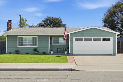 3898 Crestmont Dr, Santa Maria, CA, 93455-3028 | Card Image