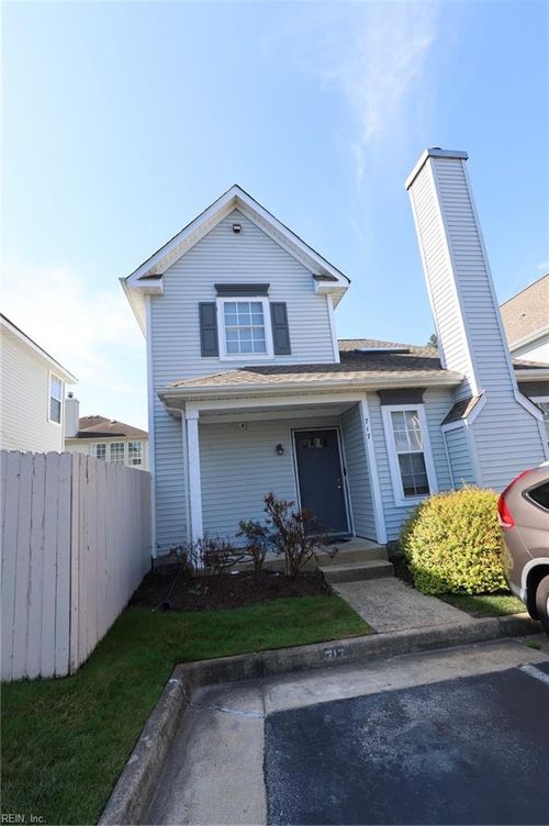 717 Casper Ln, Newport News, VA, 23602-9106 | Card Image
