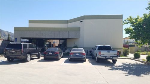 900 W 10th St, Azusa, CA, 91702-1936 | Card Image
