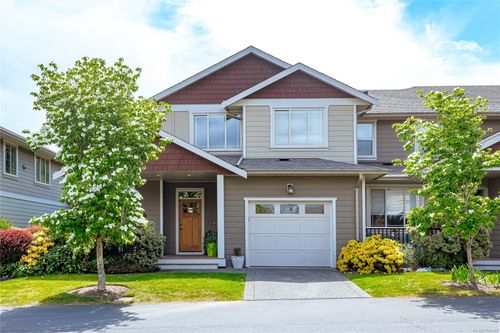 121-6591 Arranwood Dr, Sooke, BC, V9Z0W4 | Card Image