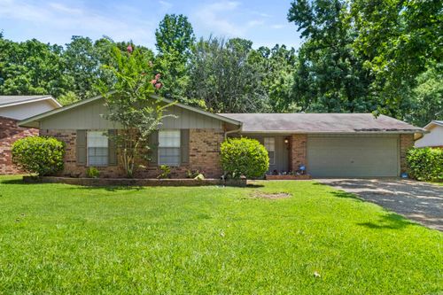 8302 Merriwood Ct, Sherwood, AR, 72120-3881 | Card Image