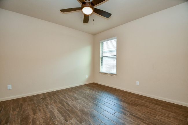 2026 Naplechase Crest Dr, House other with 4 bedrooms, 2 bathrooms and 2 parking in Spring TX | Image 34