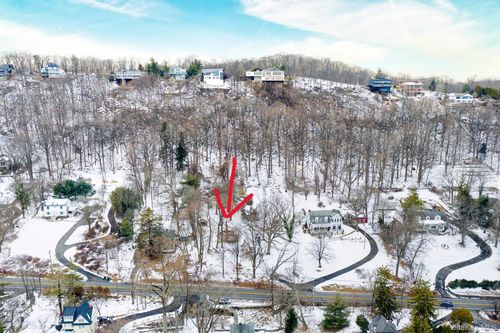 1050 Route 9w, Orangetown, NY, 10960 | Card Image