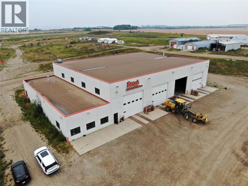 9690 223 Rd, Dawson Creek, BC, V1G | Card Image