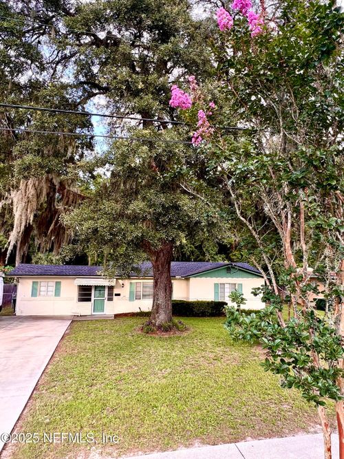 457 Nightingale Road, Jacksonville, FL, 32216 | Card Image