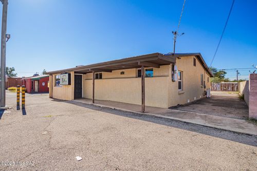 727 N Swan Road, Tucson, AZ, 85711 | Card Image