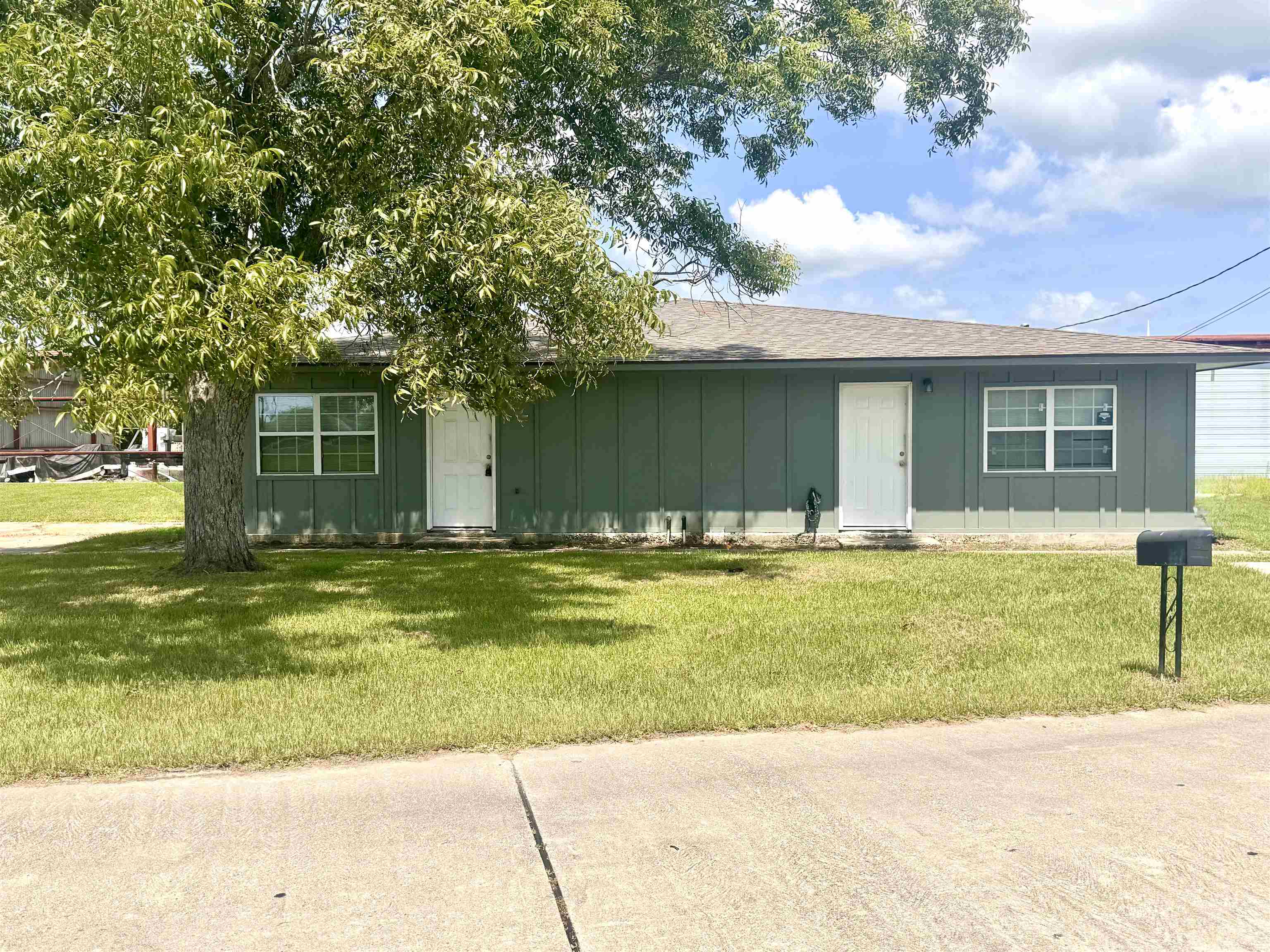 112 Enterprise Ave, Patterson, LA 70392