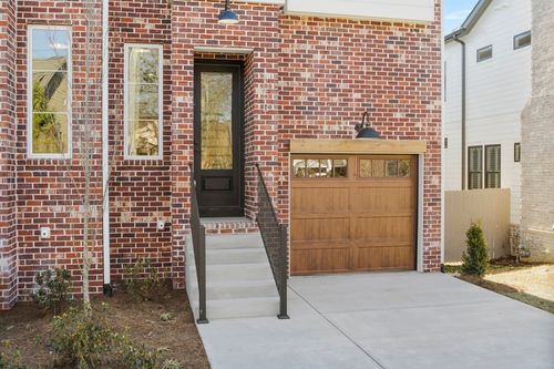 405 Saint Francis Ave, Nashville, TN, 37205-2324 | Card Image