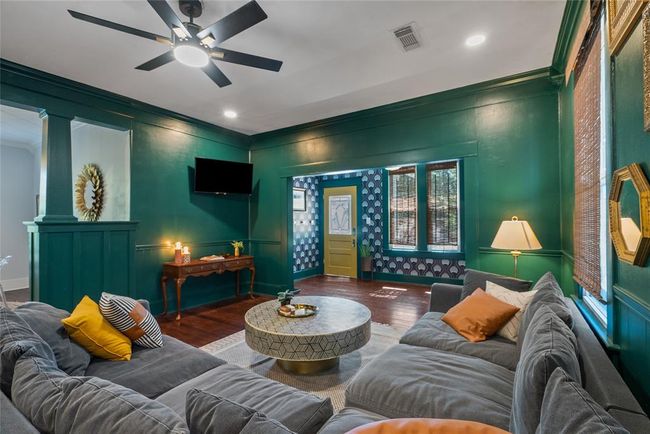3610 Avenue P 1/2, House other with 3 bedrooms, 2 bathrooms and null parking in Galveston TX | Image 13