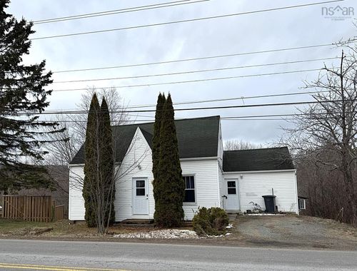 61 Lawrencetown Lane, Lawrencetown, NS, B0S1M0 | Card Image