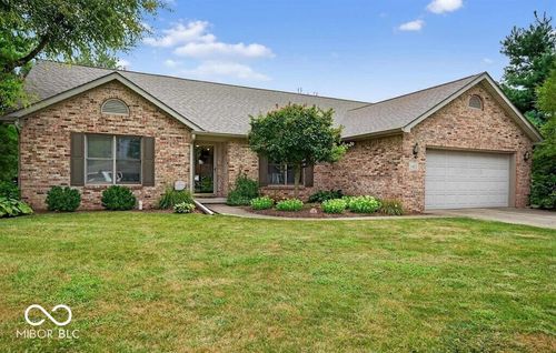 1413 N Fairview Ave, Alexandria, IN, 46001-8176 | Card Image