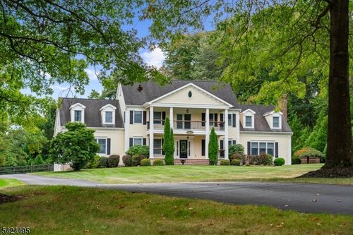 44 Country Acres Dr, Hampton, NJ, 08827-4109 | Card Image