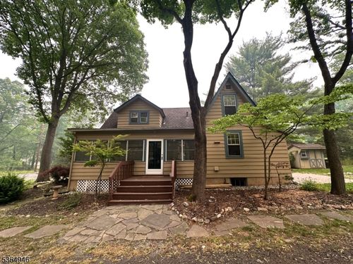 480 Garretson Rd, Bridgewater, NJ, 08807-1968 | Card Image