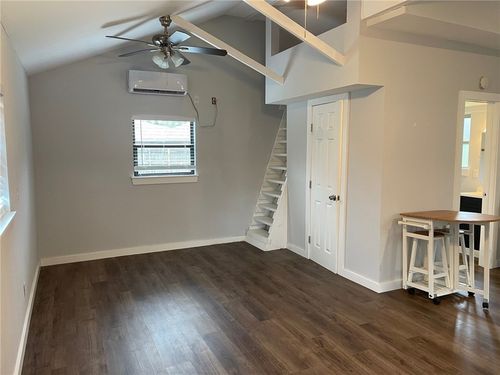 408 North Ave E, Bryan, TX, 77801-3433 | Card Image