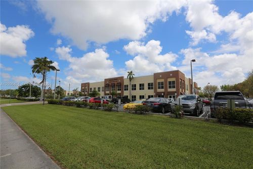 203-12002 Sw 128th Ct, Miami, FL, 33186-4643 | Card Image