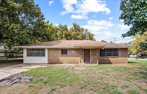 119 Ford St, Collinsville, TX, 76233-5118 | Card Image
