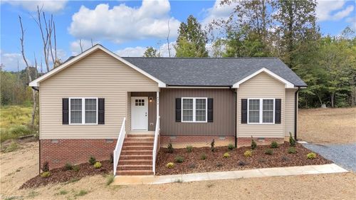 4379 Timber Lea Ln, Ramseur, NC, 27316-8283 | Card Image