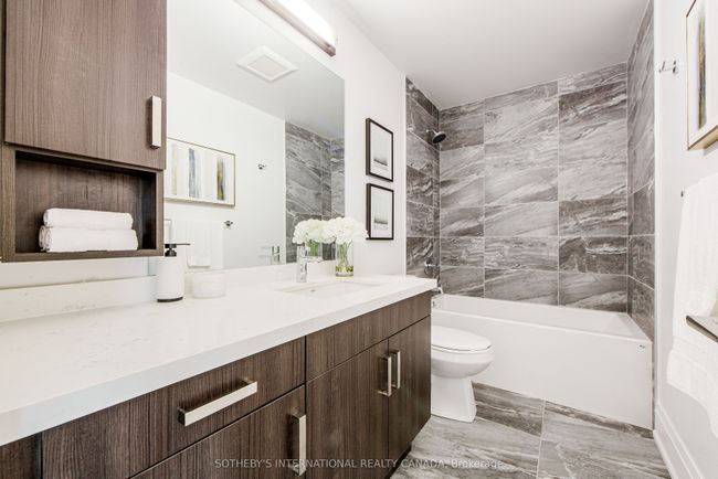 21 Sir Frederick Banting Way, Condo with 3 bedrooms, 5 bathrooms and 2 parking in Unionville ON | Image 6