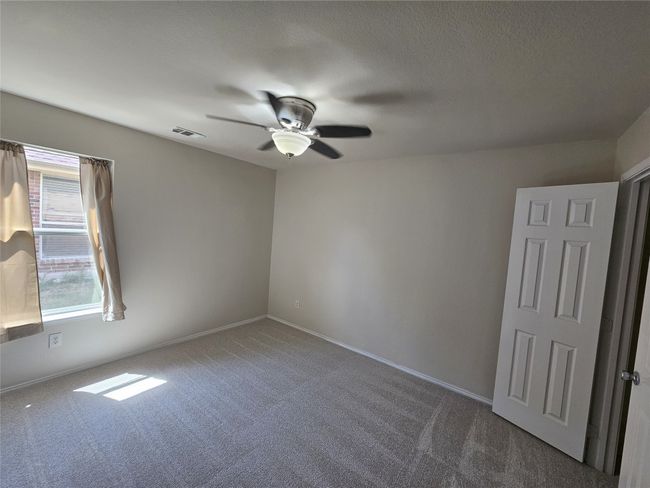 2nd bedroom | Image 11