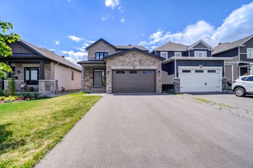 1110 Beckett Cres, Stittsville, ON, K2S0Y9 | Card Image