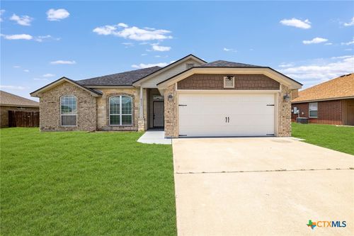 6111 Brushy Creek Dr, Killeen, TX, 76549-1604 | Card Image