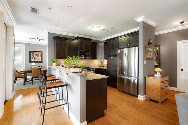 APT-201 - 3520 Central Ave, Condo with 2 bedrooms, 3 bathrooms and null parking in Memphis TN | Image 7