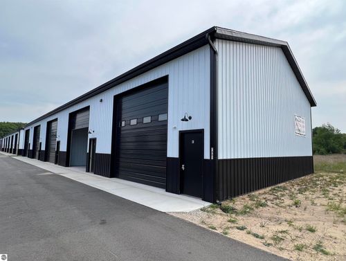 7450 Glendale Trl, Bellaire, MI, 49615 | Card Image