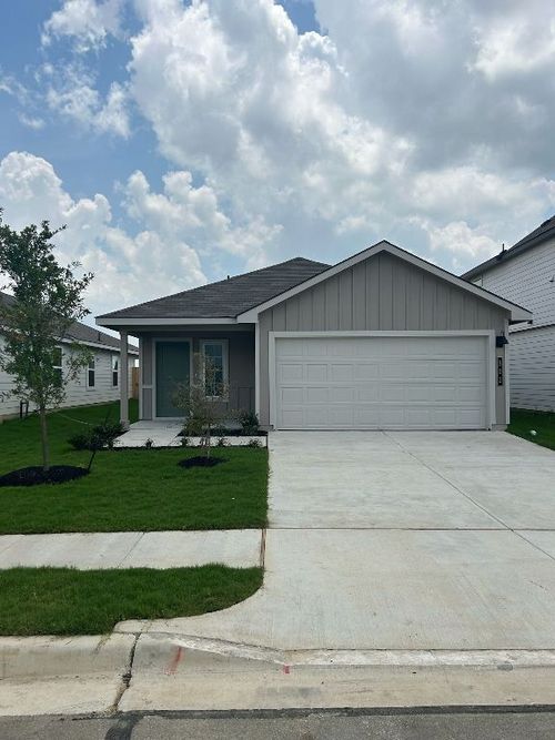 502 Pickel Dr, Rockdale, TX, 76567-2395 | Card Image