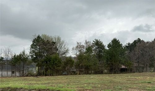 2813 N Louisville Ave, Russellville, AR, 72802-7997 | Card Image