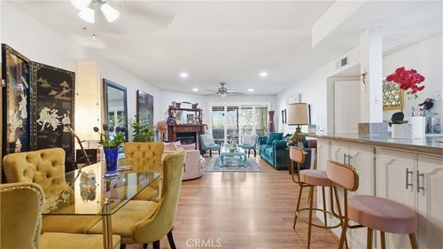 210-250 E Fern Ave, Redlands, CA, 92373-6008 | Card Image