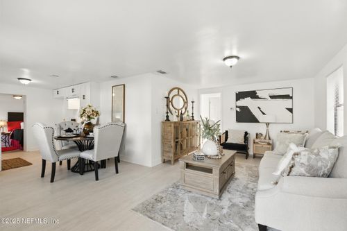 9040 10th Ave, JACKSONVILLE, FL, 32208-2016 | Card Image