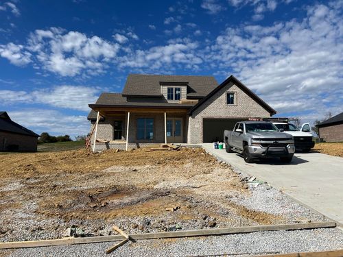 332 Wolverine Way, Richmond, KY, 40475-9218 | Card Image