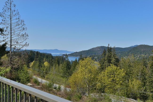 5280 Cecil Hill Road, House other with 3 bedrooms, 2 bathrooms and 4 parking in Madeira Park BC | Image 6