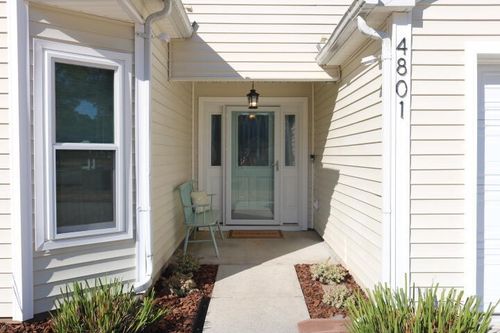 4801 Cherry Blossom Dr, Summerville, SC, 29485-8732 | Card Image