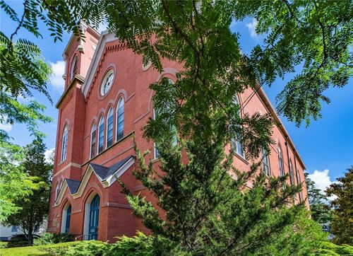 8-10 East St, Providence, RI, 02906-3069 | Card Image
