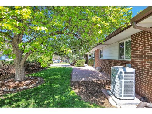 700 33rd St, Boulder, CO, 80303-2408 | Card Image