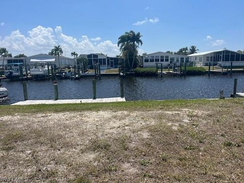 5537 Sir Walter Way, NORTH FORT MYERS, FL, 33917-9060 | Card Image