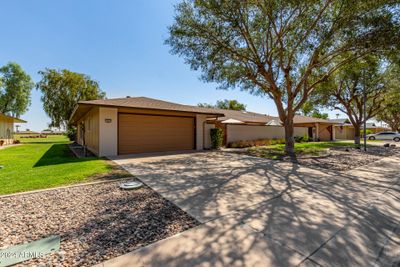 18423 N 125 Th Avenue, Home with 2 bedrooms, 2 bathrooms and null parking in Sun City West AZ | Image 2