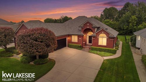 49110 Lehr Drive, Macomb Township, MI, 48044 | Card Image